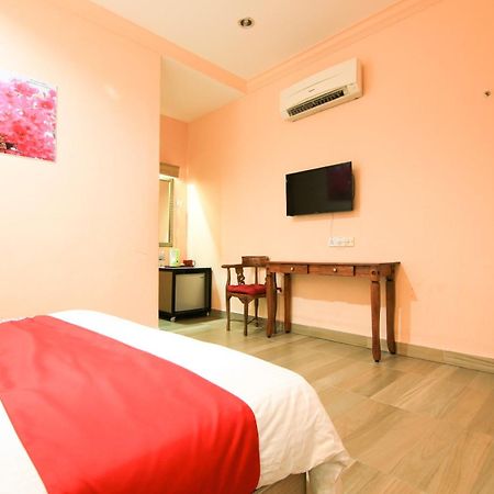 Ombak Inn Chalet Кампунг Телук Нипа Екстериор снимка